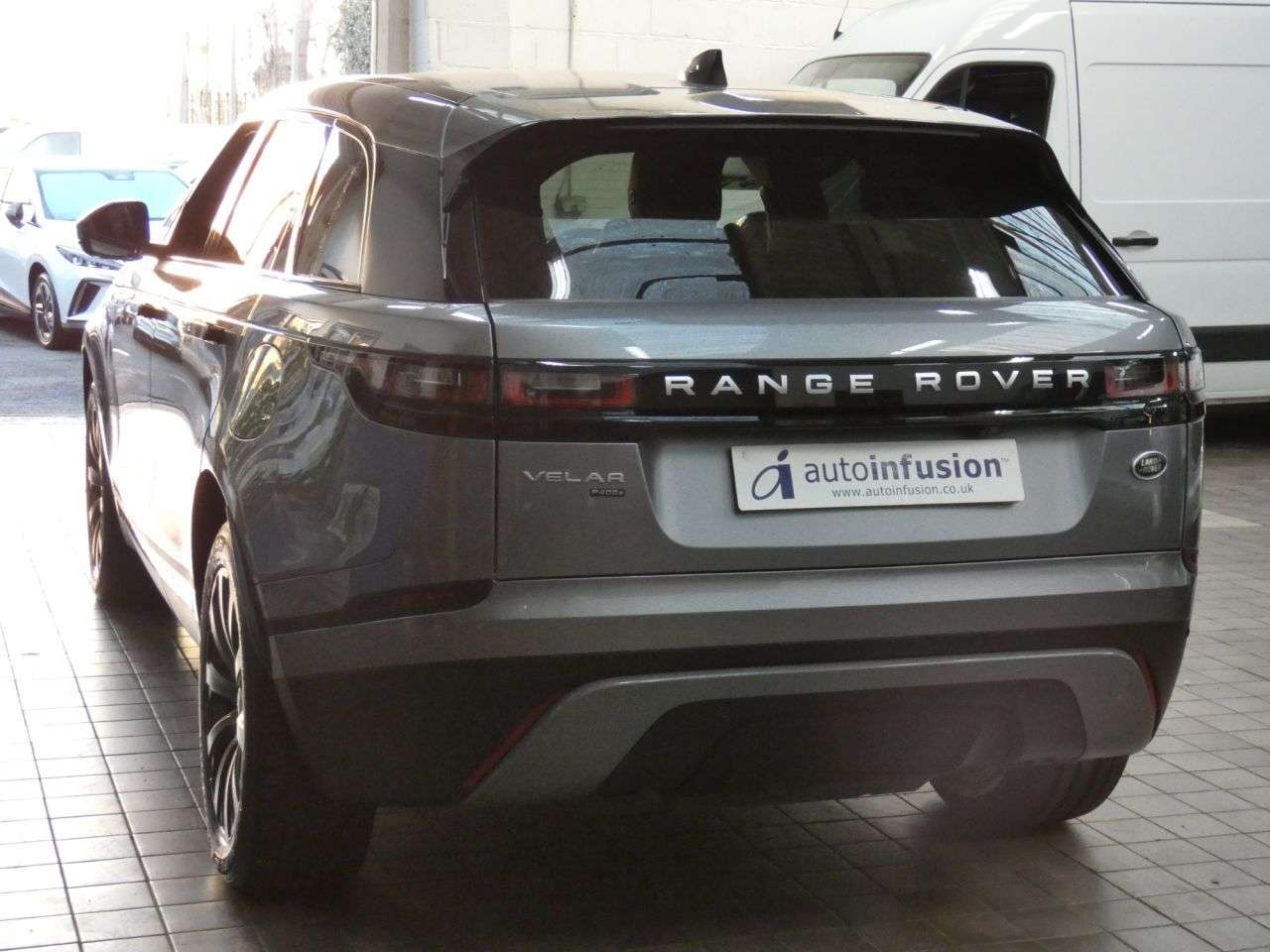 2022 LAND ROVER RANGE ROVER VELAR 2022 LAND ROVER RANGE ROVER VELAR