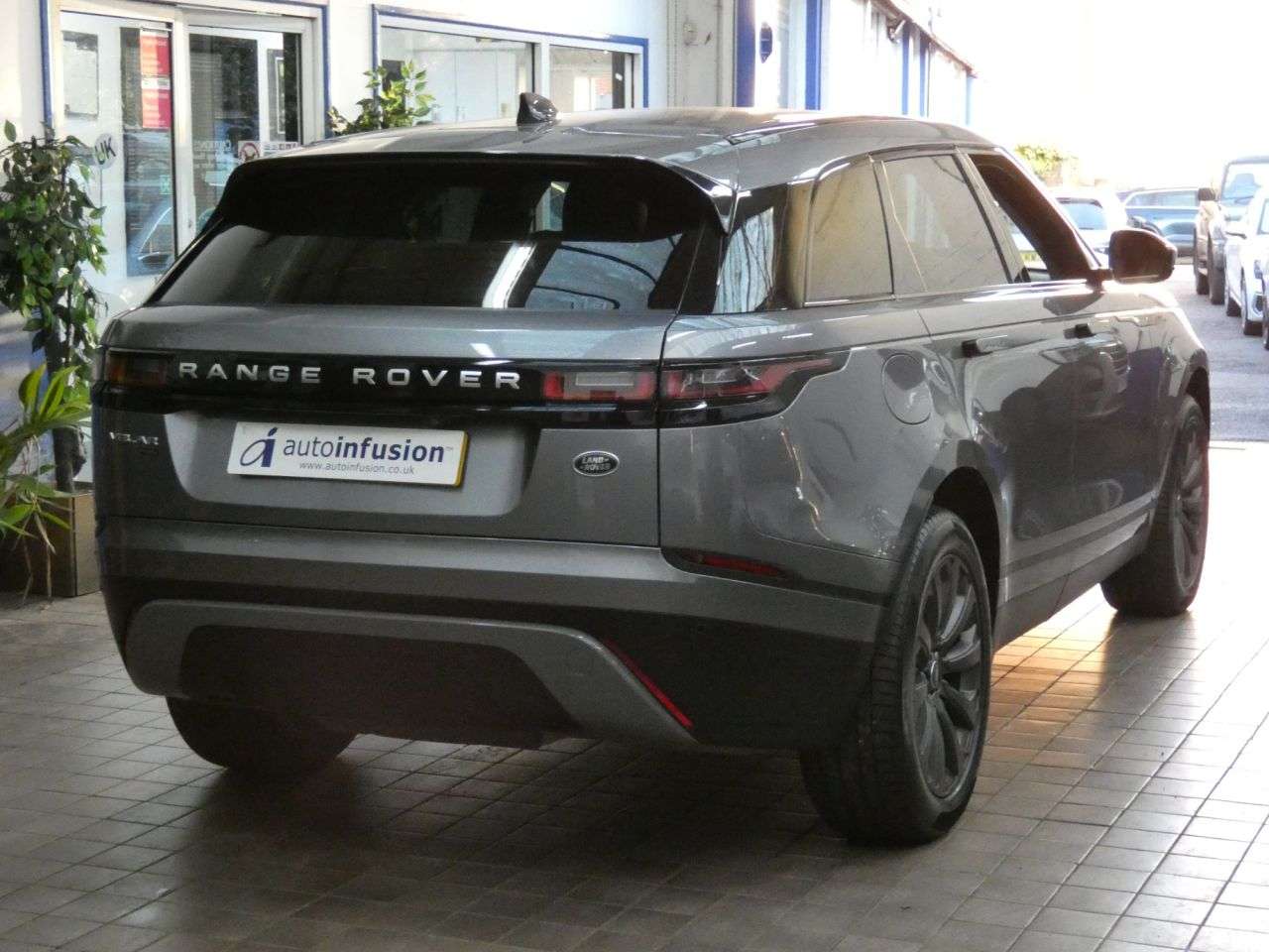 2022 LAND ROVER RANGE ROVER VELAR 2022 LAND ROVER RANGE ROVER VELAR