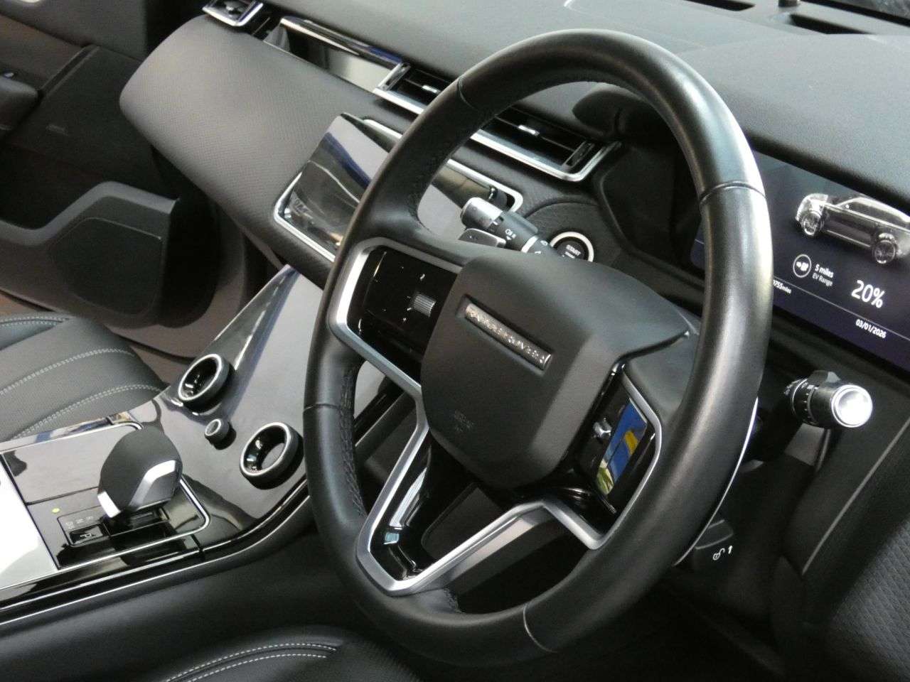 2022 LAND ROVER RANGE ROVER VELAR 2022 LAND ROVER RANGE ROVER VELAR