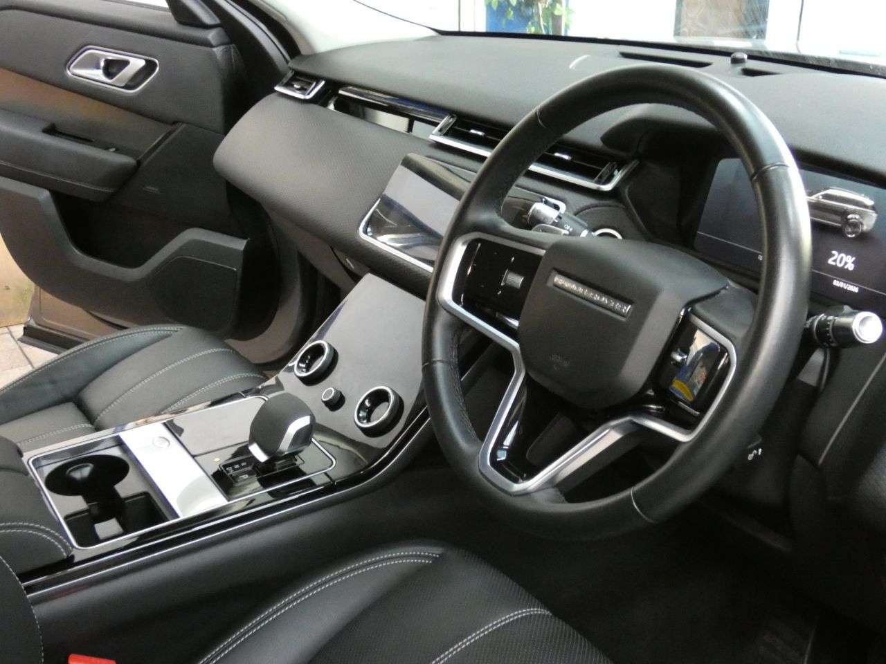 2022 LAND ROVER RANGE ROVER VELAR 2022 LAND ROVER RANGE ROVER VELAR