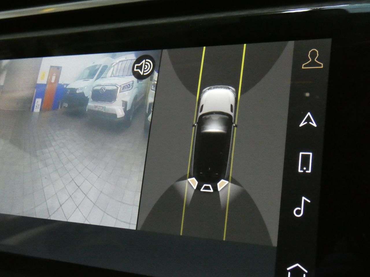 2022 LAND ROVER RANGE ROVER VELAR 2022 LAND ROVER RANGE ROVER VELAR