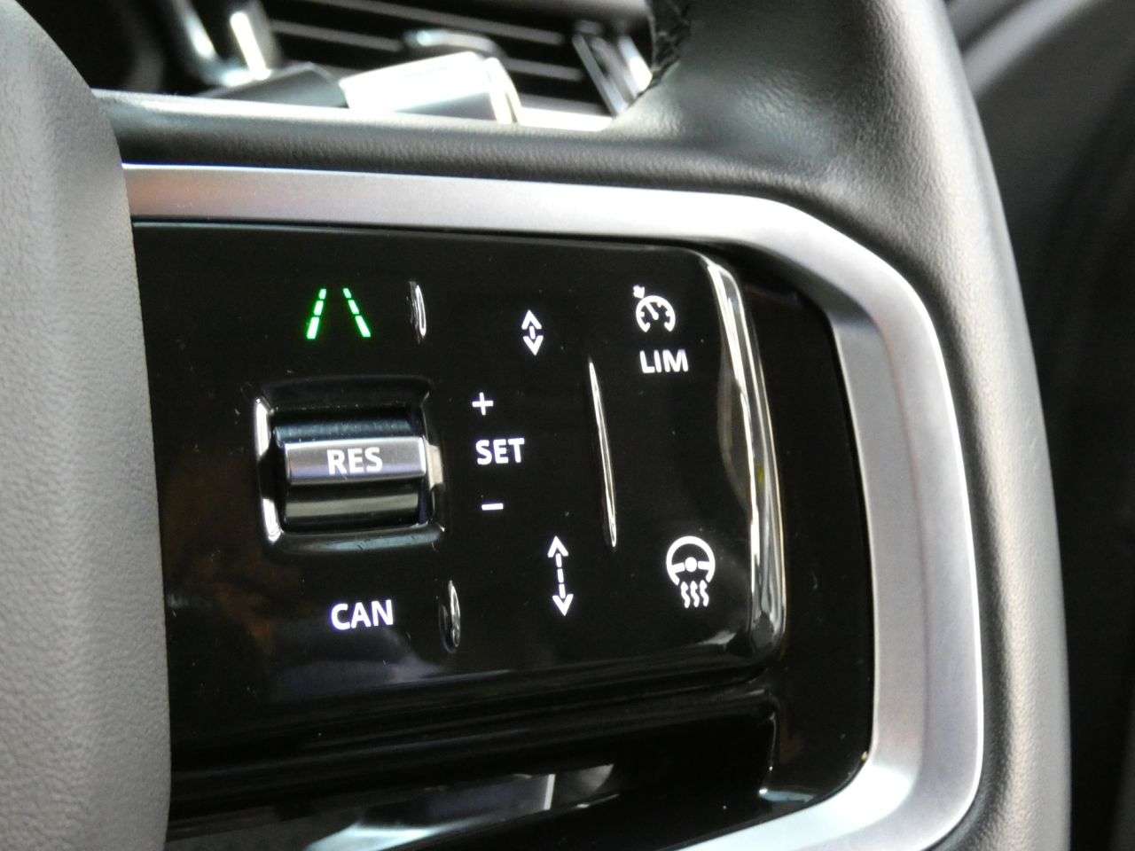 2022 LAND ROVER RANGE ROVER VELAR 2022 LAND ROVER RANGE ROVER VELAR