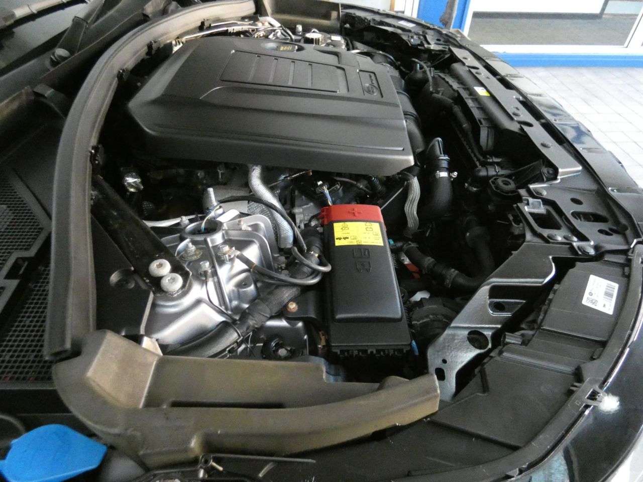 2022 LAND ROVER RANGE ROVER VELAR 2022 LAND ROVER RANGE ROVER VELAR