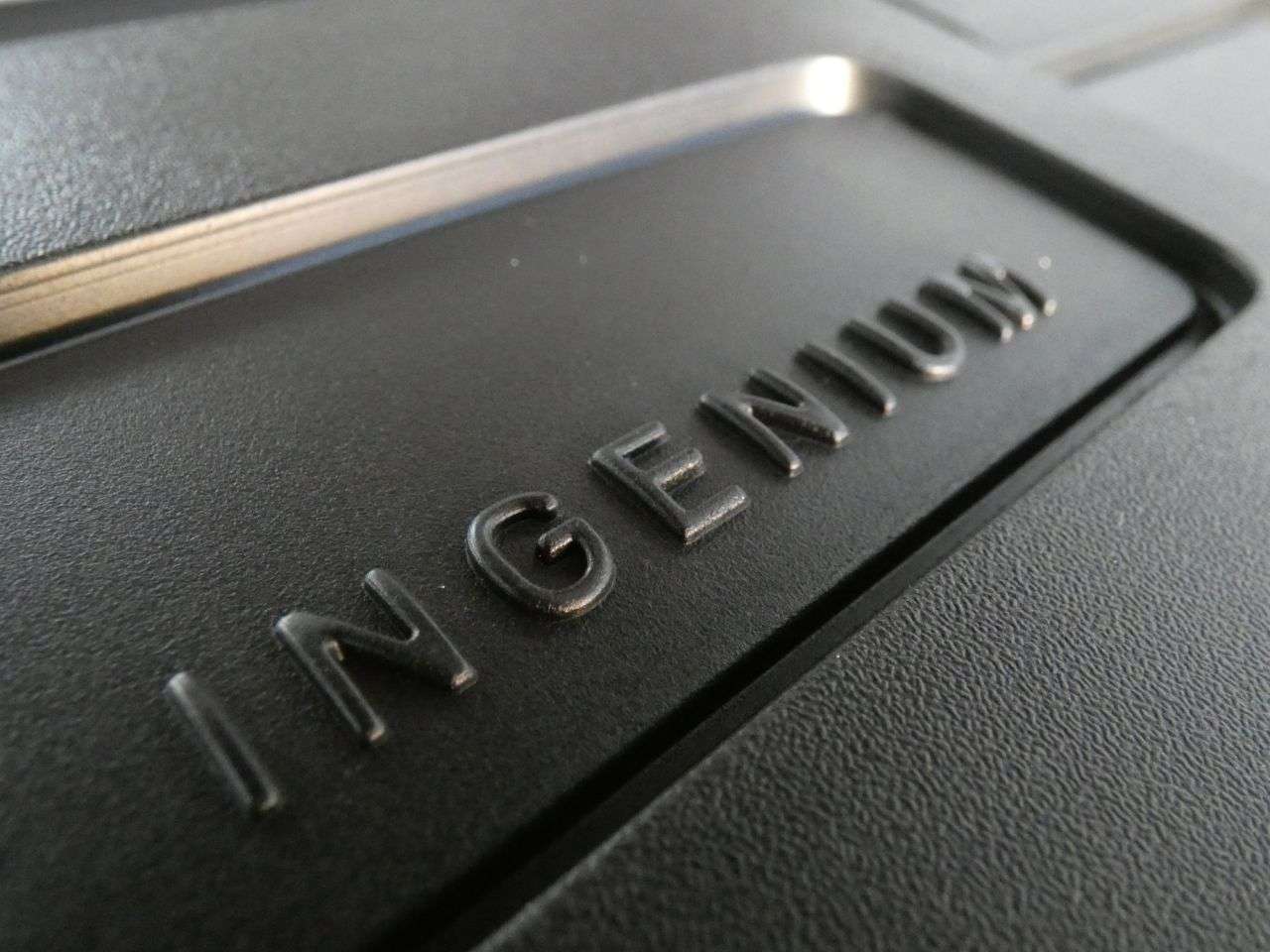 2022 LAND ROVER RANGE ROVER VELAR 2022 LAND ROVER RANGE ROVER VELAR