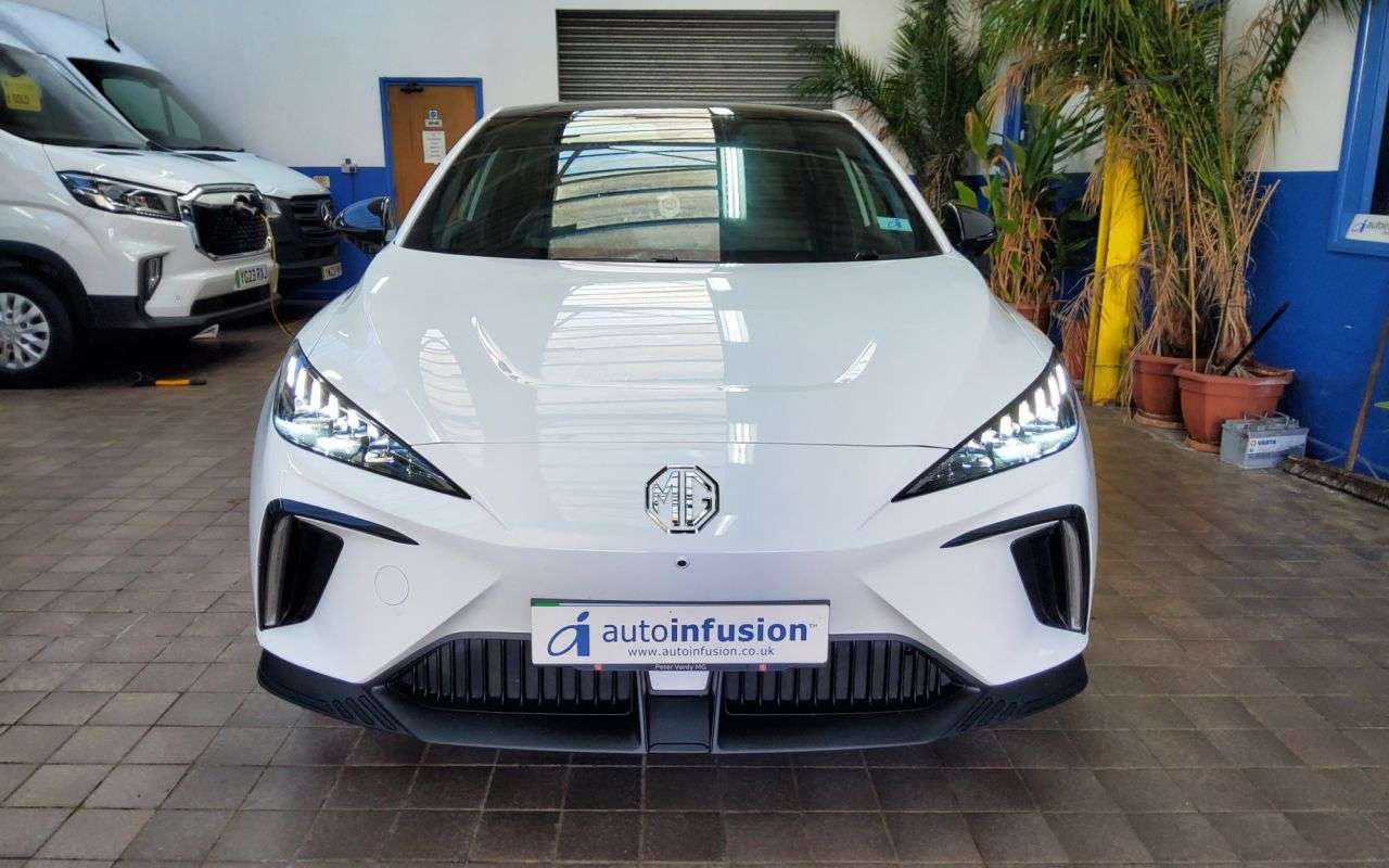 A 2023 MG MG4 64kWh Trophy Long Range Hatchback 5dr Electric Auto (203 ps) 7 YR MG WARRAN A 2023 MG MG4 64kWh Trophy Long Range Hatchback 5dr Electric Auto (203 ps) 7 YR MG WARRAN