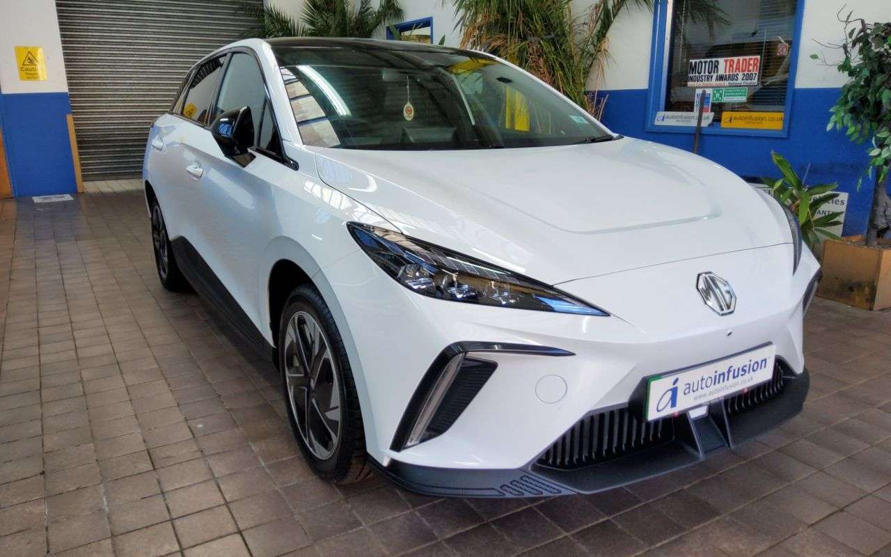 A 2023 MG MG4 64kWh Trophy Long Range Hatchback 5dr Electric Auto (203 ps) 7 YR MG WARRAN A 2023 MG MG4 64kWh Trophy Long Range Hatchback 5dr Electric Auto (203 ps) 7 YR MG WARRAN