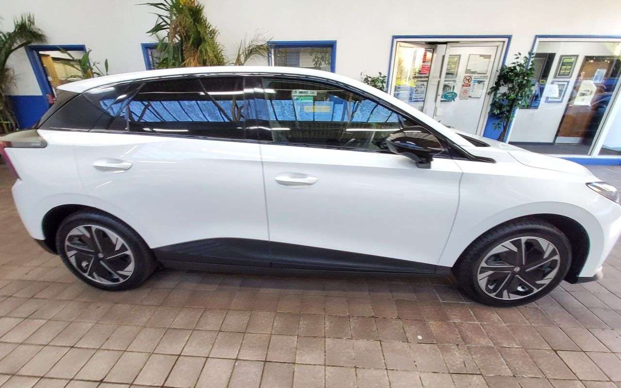 2023 MG MG4 2023 MG MG4