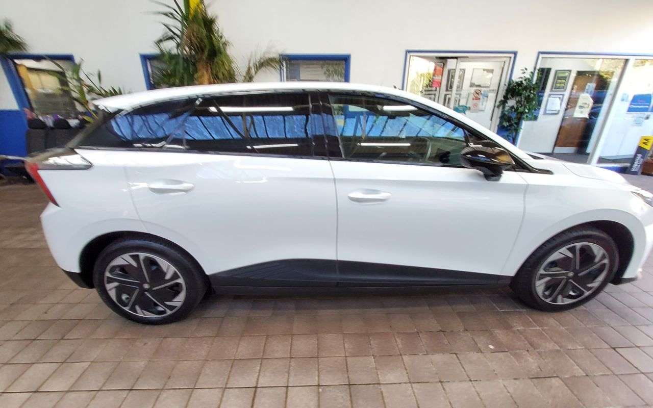 2023 MG MG4 2023 MG MG4