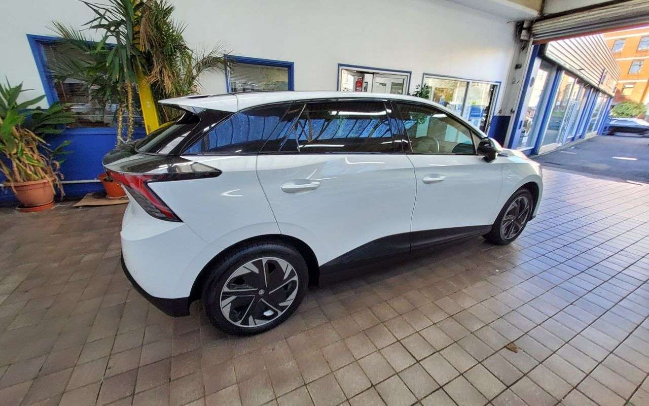 2023 MG MG4 2023 MG MG4