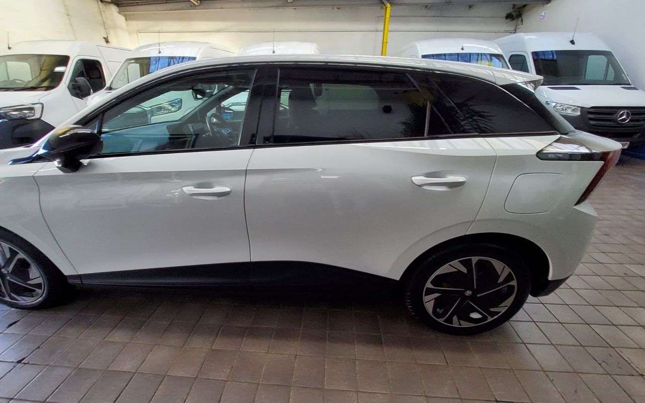 2023 MG MG4 2023 MG MG4