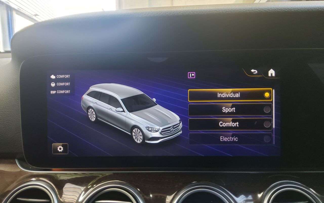 2021 MERCEDES-BENZ E-CLASS 2021 MERCEDES-BENZ E-CLASS