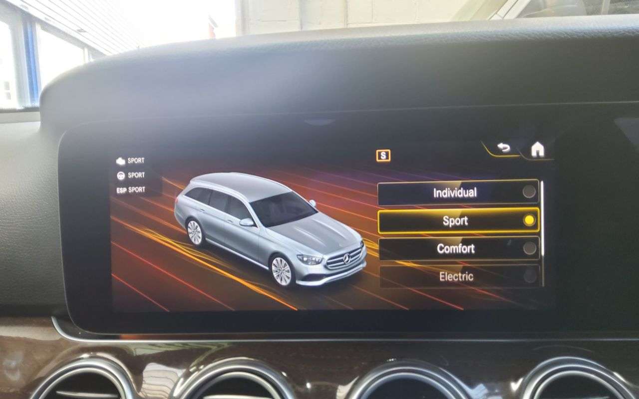 2021 MERCEDES-BENZ E-CLASS 2021 MERCEDES-BENZ E-CLASS