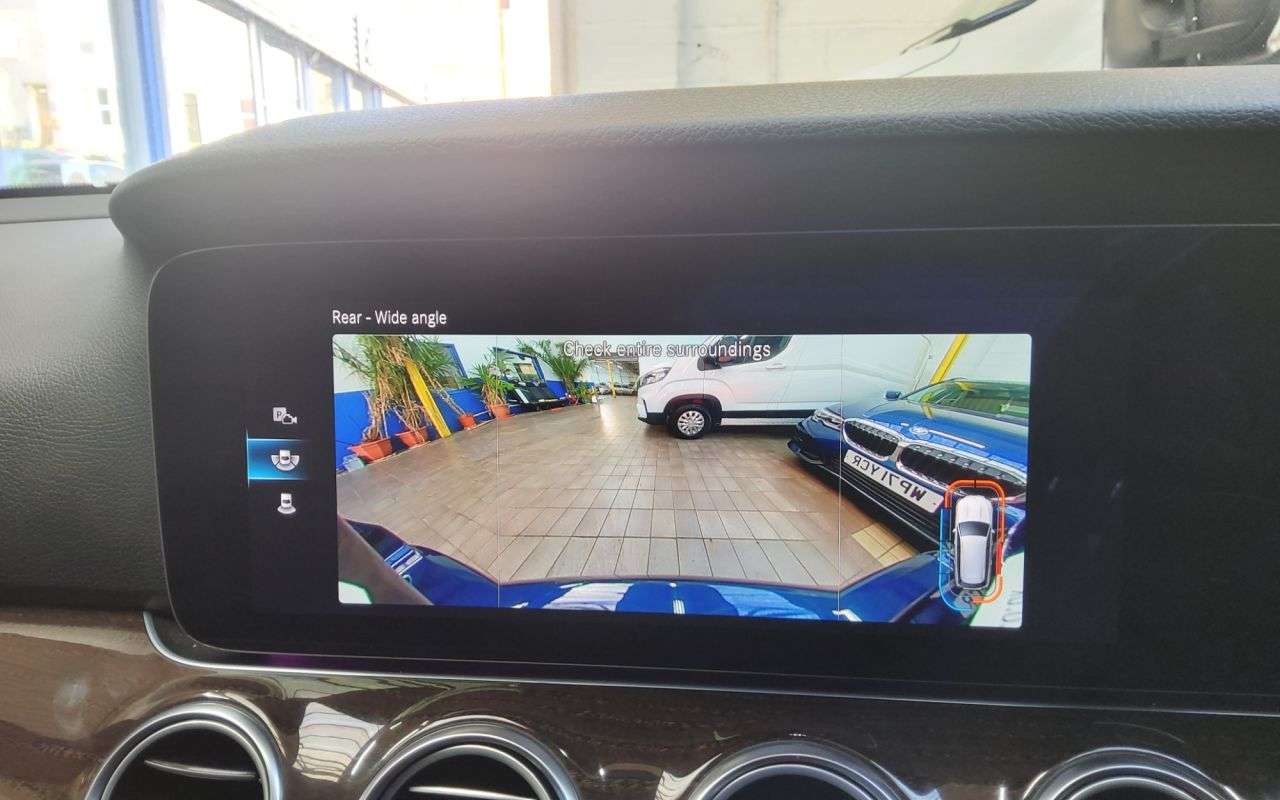 2021 MERCEDES-BENZ E-CLASS 2021 MERCEDES-BENZ E-CLASS