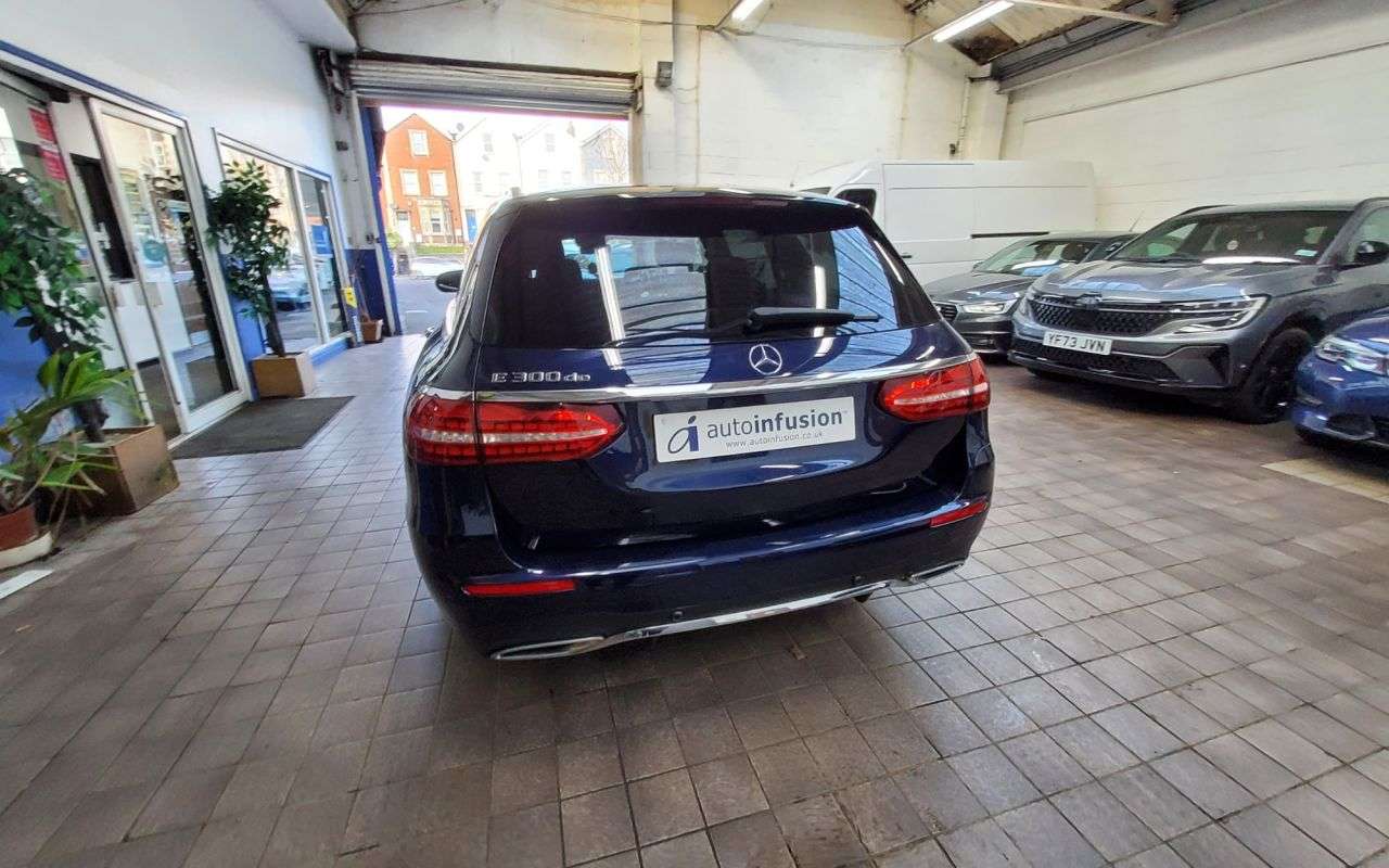 2021 MERCEDES-BENZ E-CLASS 2021 MERCEDES-BENZ E-CLASS