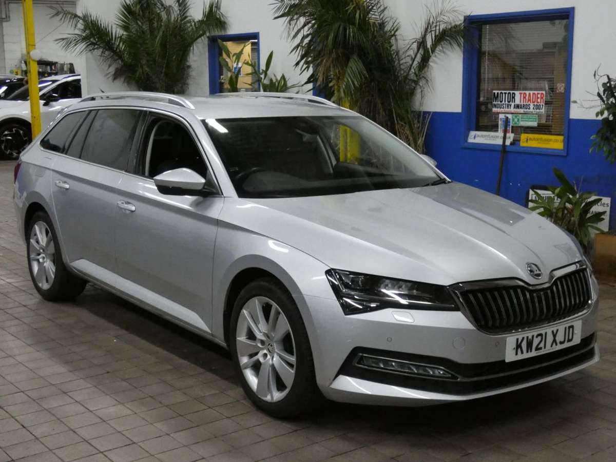 Check out this Skoda Superb 2021 Petrol Automatic
