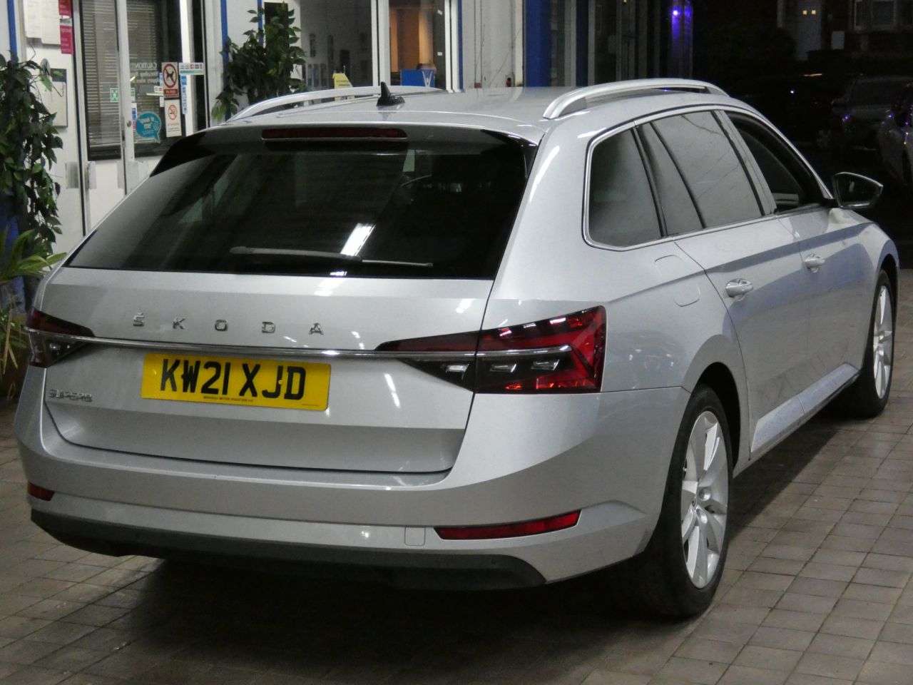 2021 SKODA SUPERB 2021 SKODA SUPERB