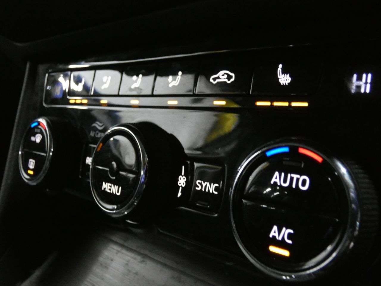 2021 SKODA SUPERB 2021 SKODA SUPERB