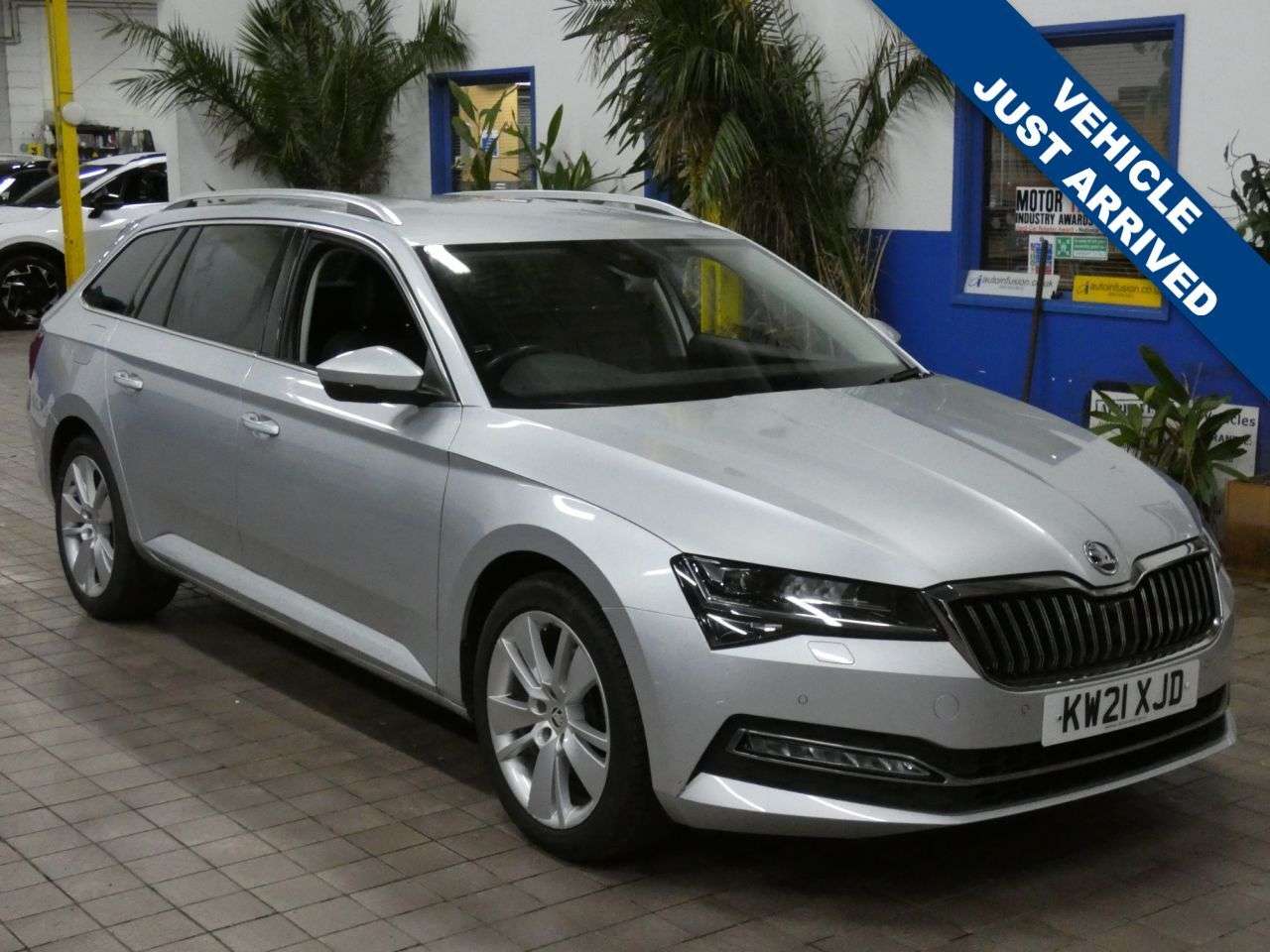 2021 SKODA SUPERB 2021 SKODA SUPERB