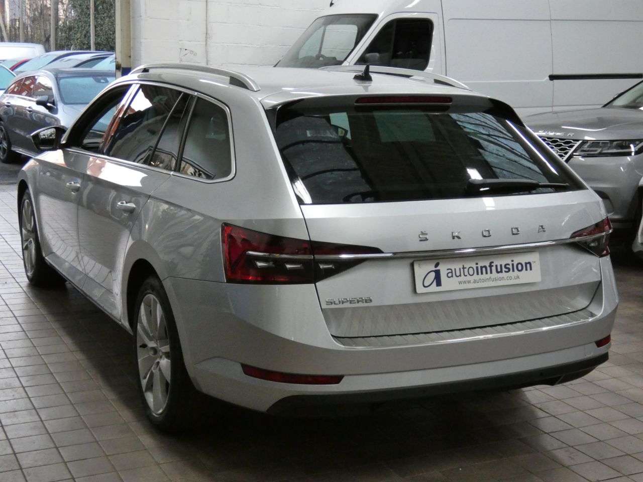 A 2021 SKODA SUPERB 1.5 TSI ACT SE L Estate 5dr Petrol DSG Euro 6 (s/s) (150 ps) 1 OWNER SERVIC A 2021 SKODA SUPERB 1.5 TSI ACT SE L Estate 5dr Petrol DSG Euro 6 (s/s) (150 ps) 1 OWNER SERVIC