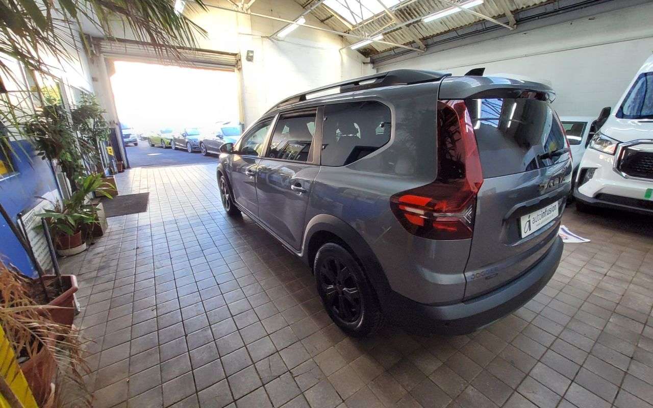 2025 DACIA JOGGER 2025 DACIA JOGGER