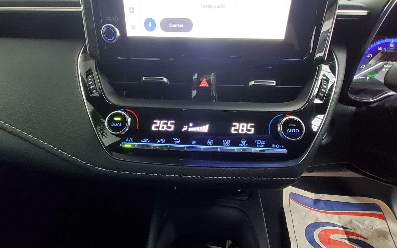 2022 TOYOTA COROLLA 2022 TOYOTA COROLLA