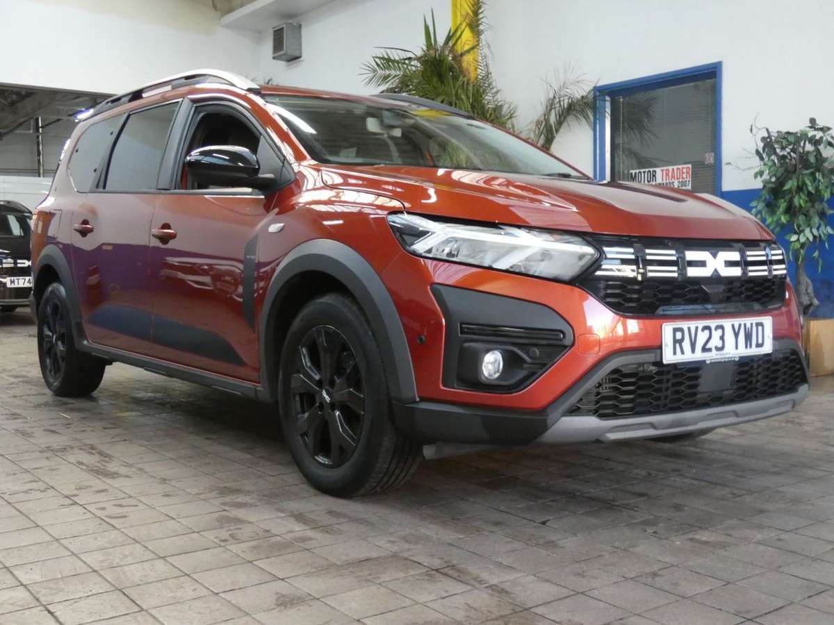 Check out this Dacia Jogger 2023 Petrol Manual