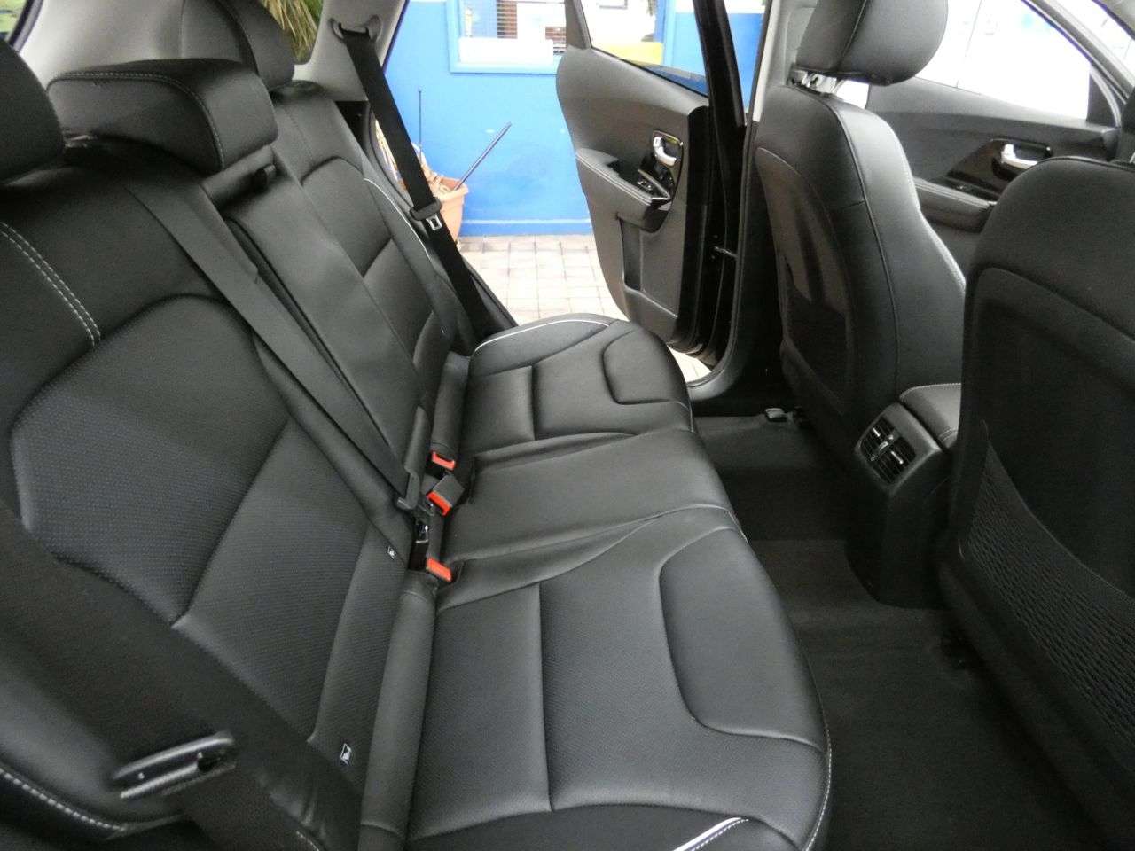 2021 KIA NIRO 2021 KIA NIRO