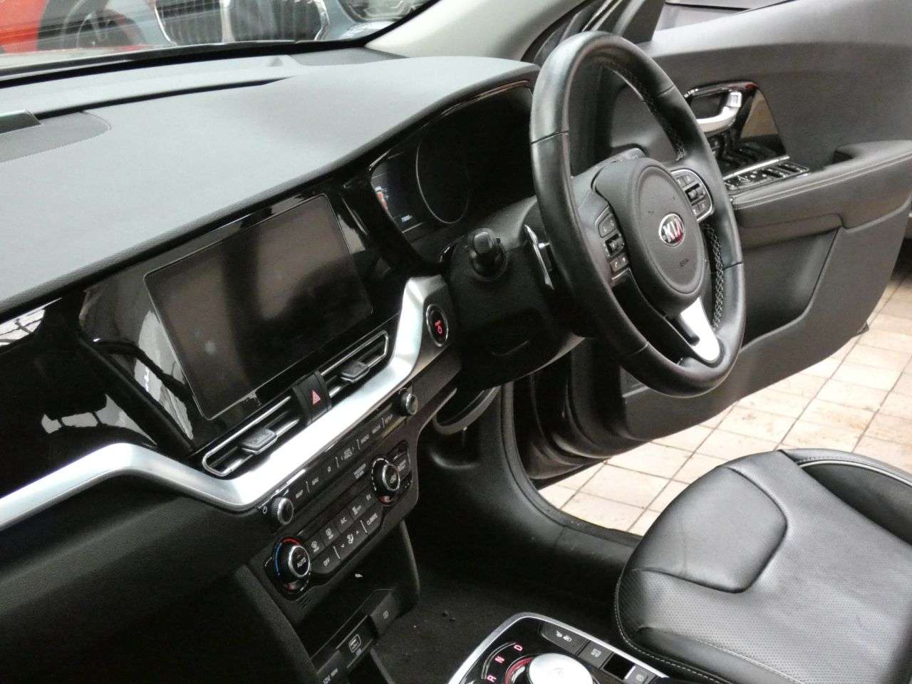 2021 KIA NIRO 2021 KIA NIRO