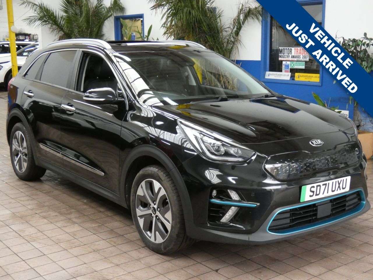 A 2021 KIA NIRO 64kWh 4+ SUV 5dr Electric Auto (201 bhp) FKIASH KIA WARRANTY TILL NOV 2028 A 2021 KIA NIRO 64kWh 4+ SUV 5dr Electric Auto (201 bhp) FKIASH KIA WARRANTY TILL NOV 2028