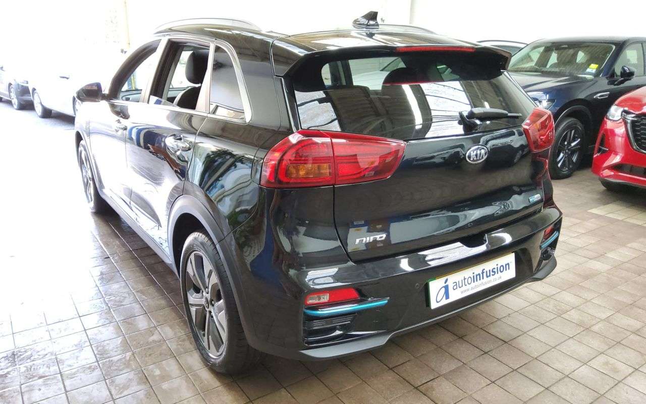 2021 KIA NIRO 2021 KIA NIRO