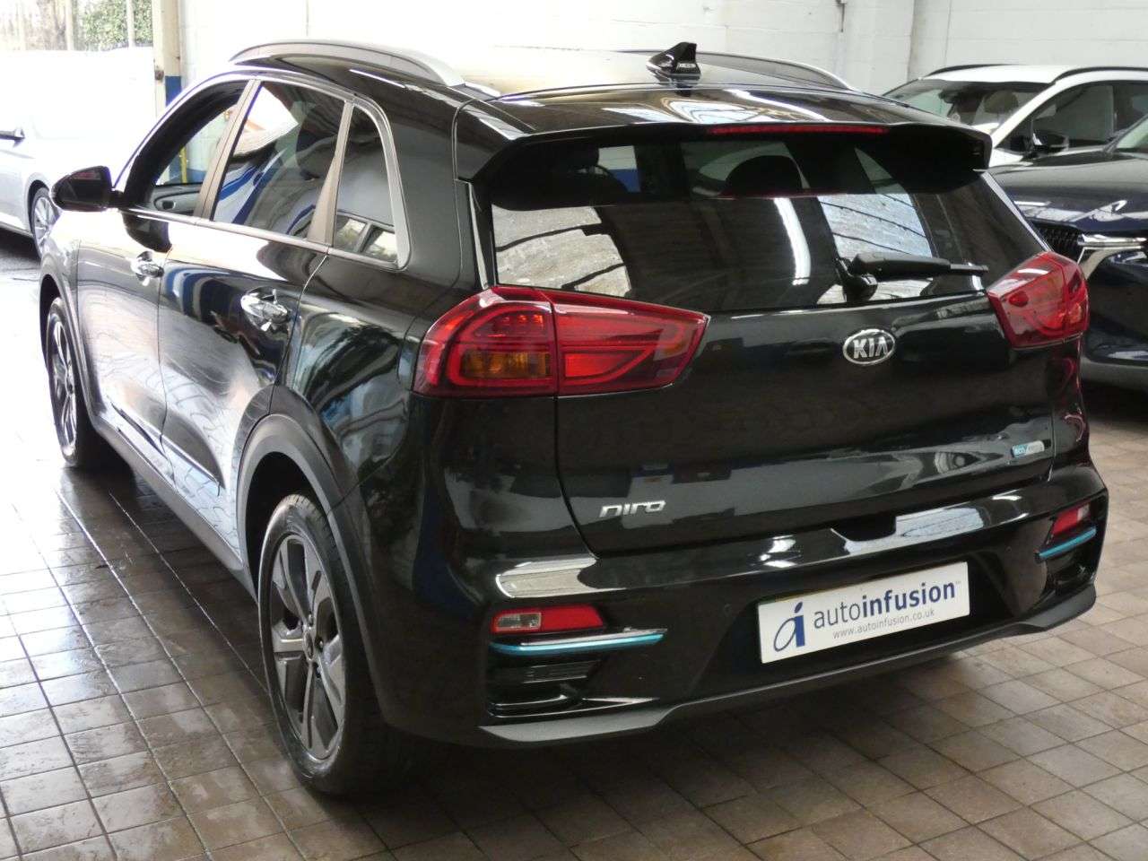 2021 KIA NIRO 2021 KIA NIRO