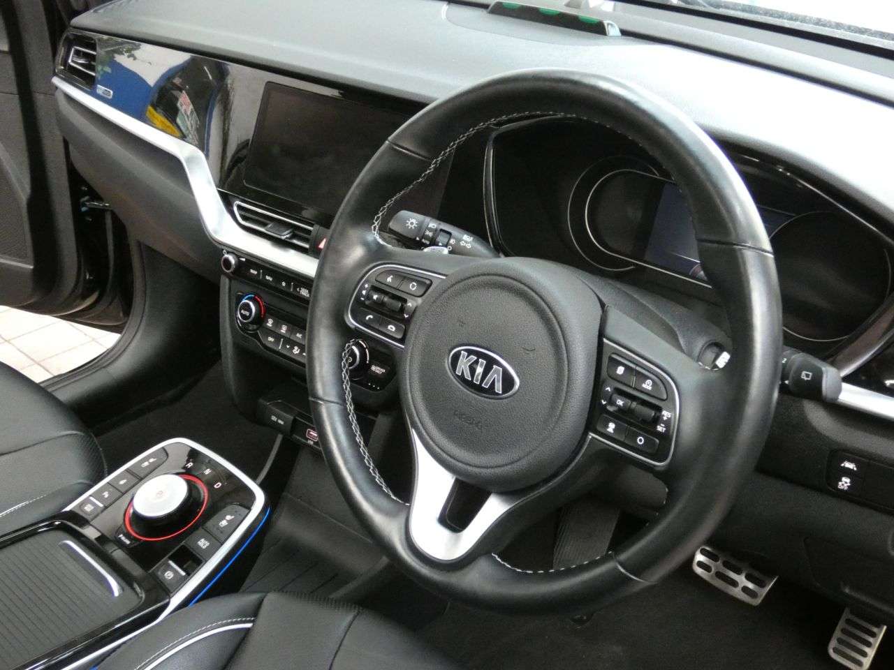 2021 KIA NIRO 2021 KIA NIRO