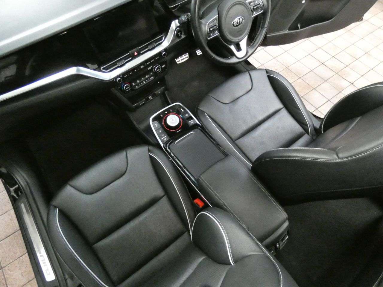 2021 KIA NIRO 2021 KIA NIRO