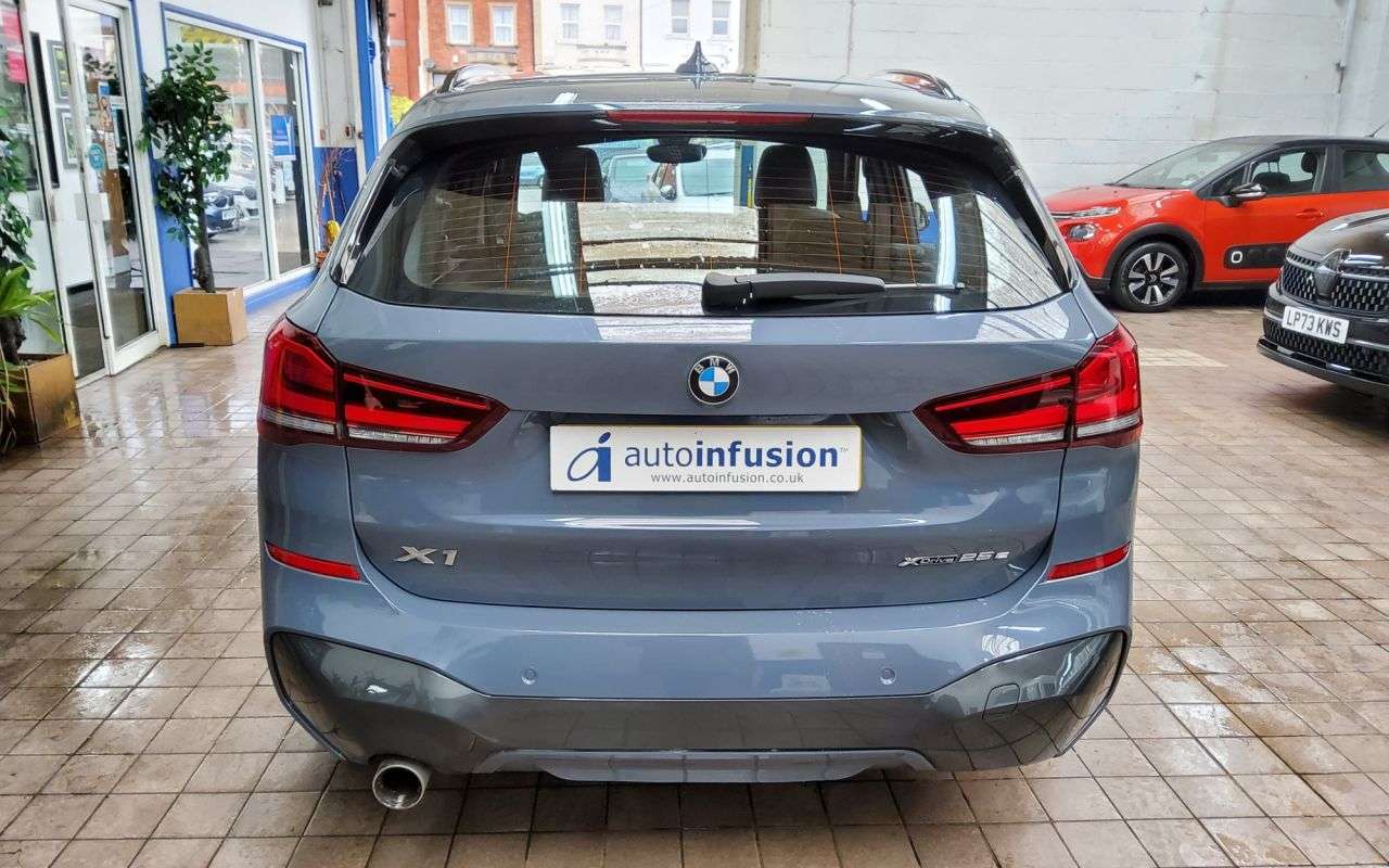 2021 BMW X1 2021 BMW X1