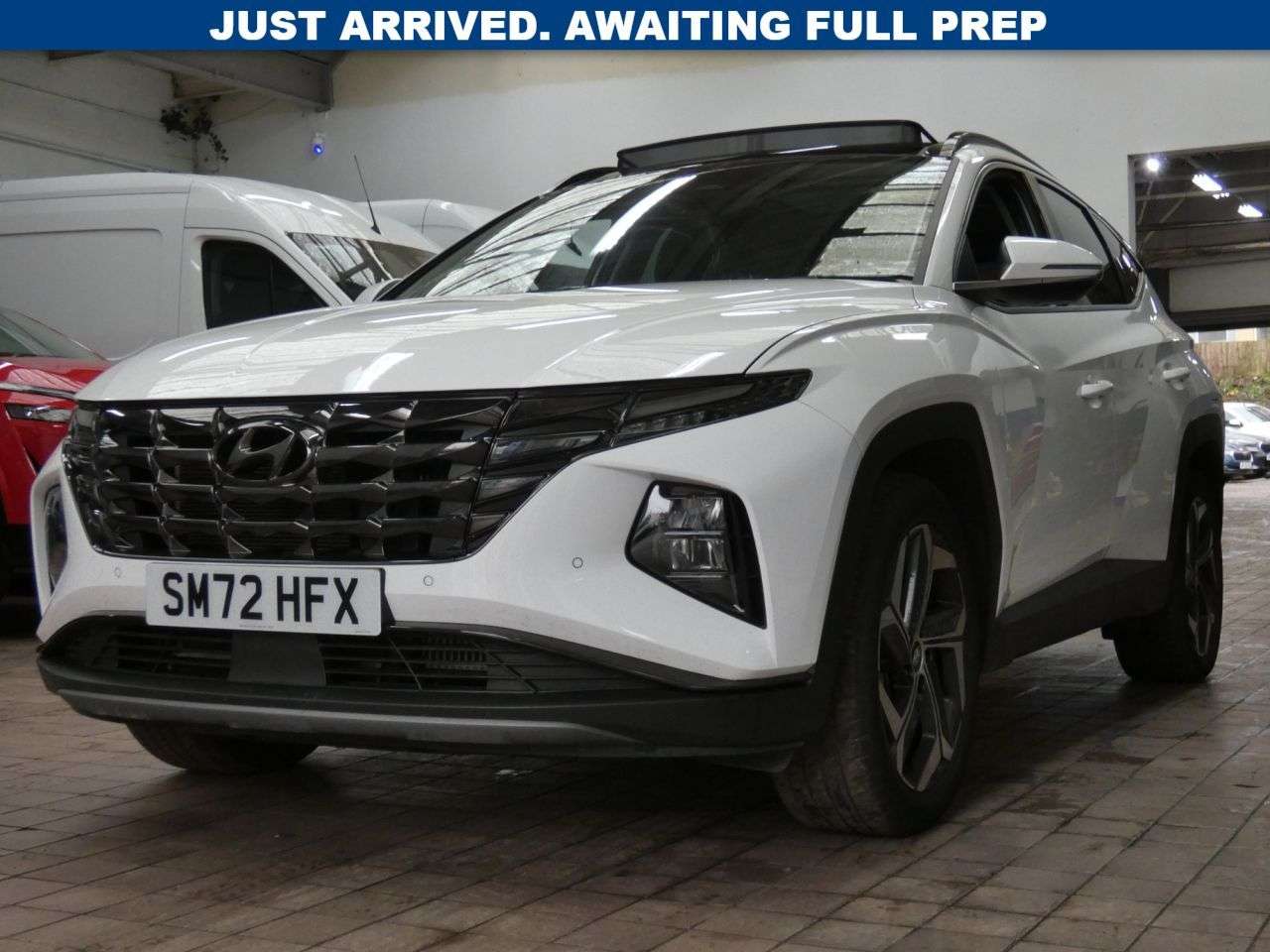 A 2022 HYUNDAI TUCSON 1.6 h T-GDi Ultimate SUV 5dr Petrol Hybrid Auto Euro 6 (s/s) (230 ps) TOP O A 2022 HYUNDAI TUCSON 1.6 h T-GDi Ultimate SUV 5dr Petrol Hybrid Auto Euro 6 (s/s) (230 ps) TOP O