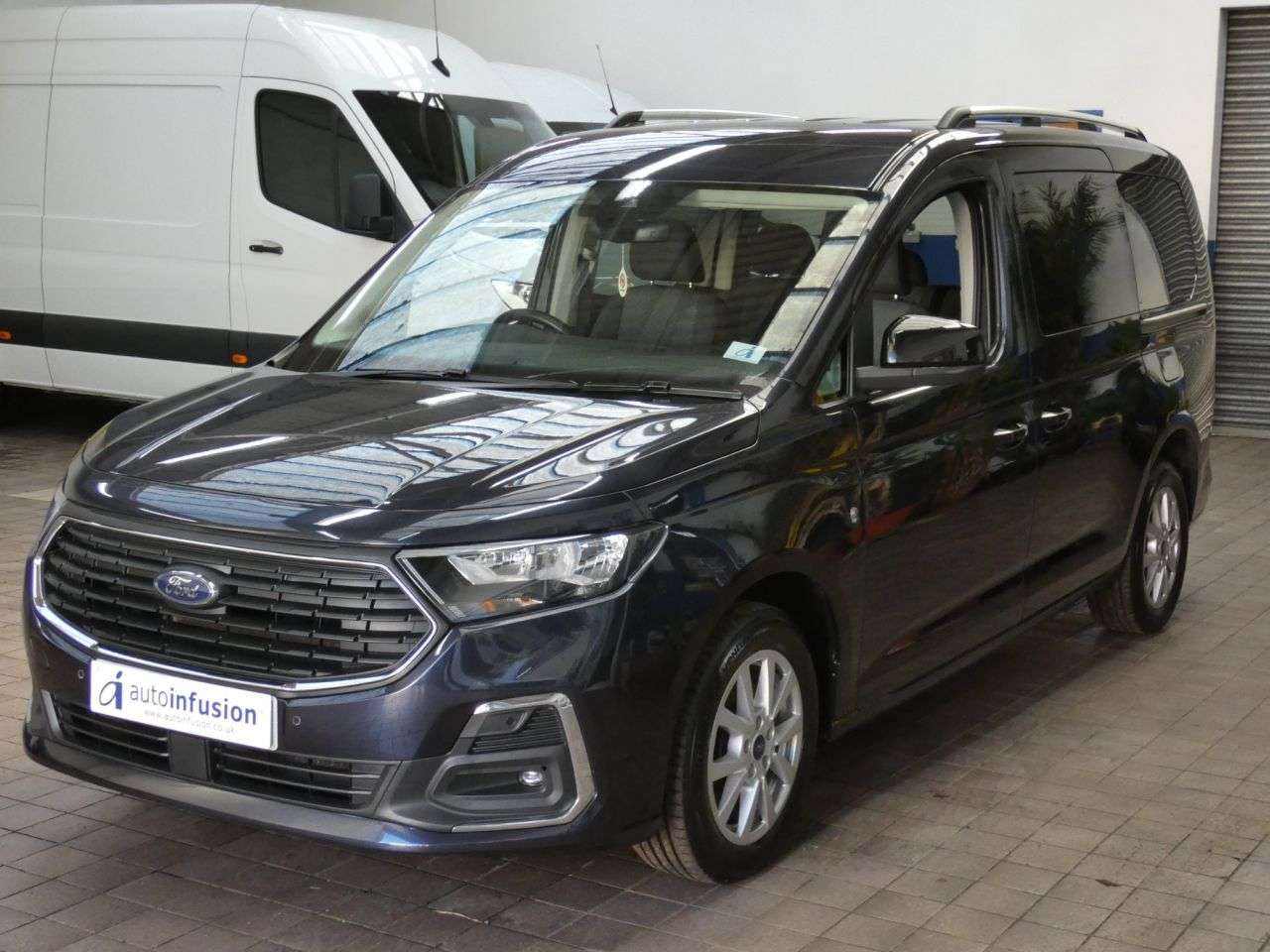 A 2023 FORD GRAND TOURNEO CONNECT 2.0 EcoBlue Titanium MPV 5dr Diesel Manual Euro 6 (s/s) (122 ps) 1 OWNER SE A 2023 FORD GRAND TOURNEO CONNECT 2.0 EcoBlue Titanium MPV 5dr Diesel Manual Euro 6 (s/s) (122 ps) 1 OWNER SE