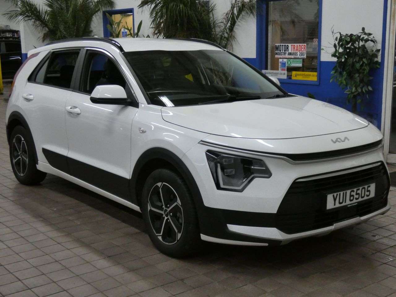 A 2022 KIA NIRO 1.6h GDi 2 SUV 5dr Petrol Hybrid DCT Euro 6 (s/s) (139 bhp) FULL KIA SERVIC A 2022 KIA NIRO 1.6h GDi 2 SUV 5dr Petrol Hybrid DCT Euro 6 (s/s) (139 bhp) FULL KIA SERVIC