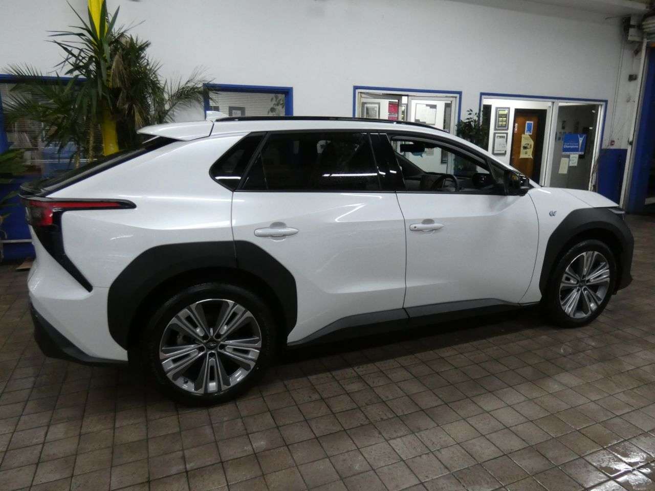 2023 SUBARU SOLTERRA 2023 SUBARU SOLTERRA