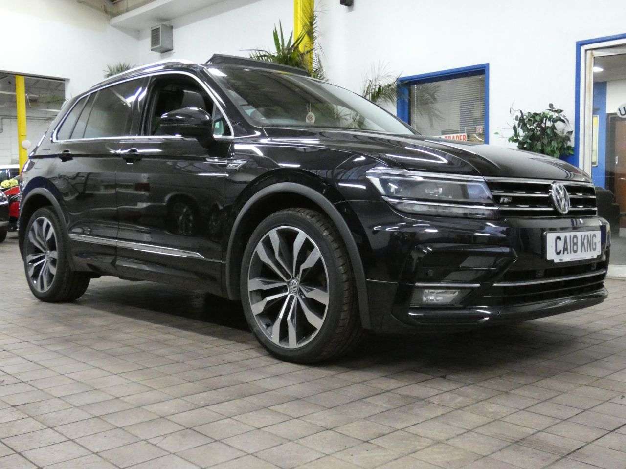 2018 VOLKSWAGEN TIGUAN 2018 VOLKSWAGEN TIGUAN