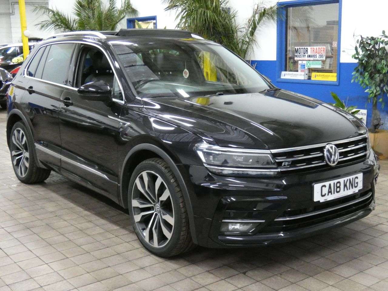 2018 VOLKSWAGEN TIGUAN 2018 VOLKSWAGEN TIGUAN