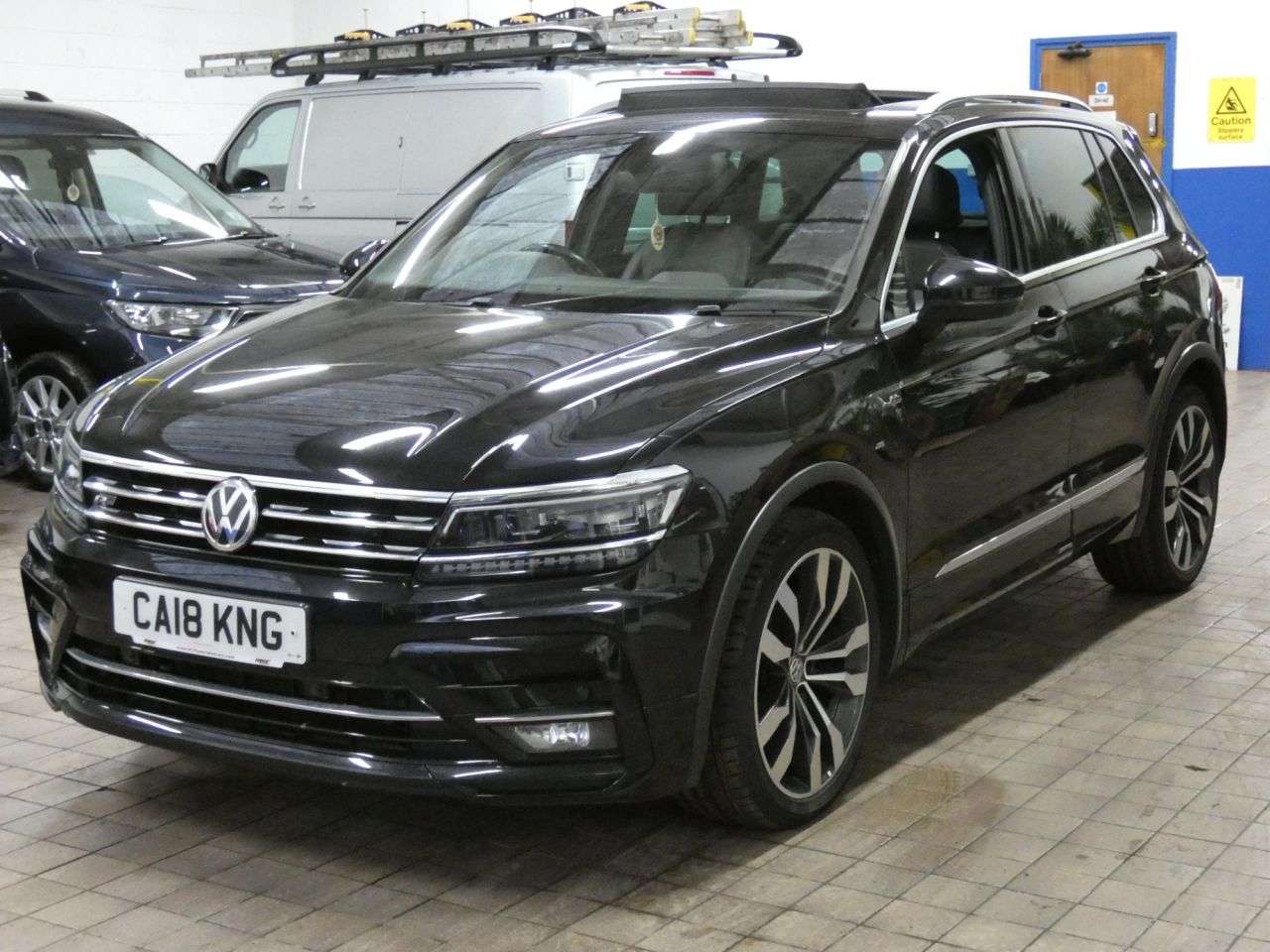 2018 VOLKSWAGEN TIGUAN 2018 VOLKSWAGEN TIGUAN