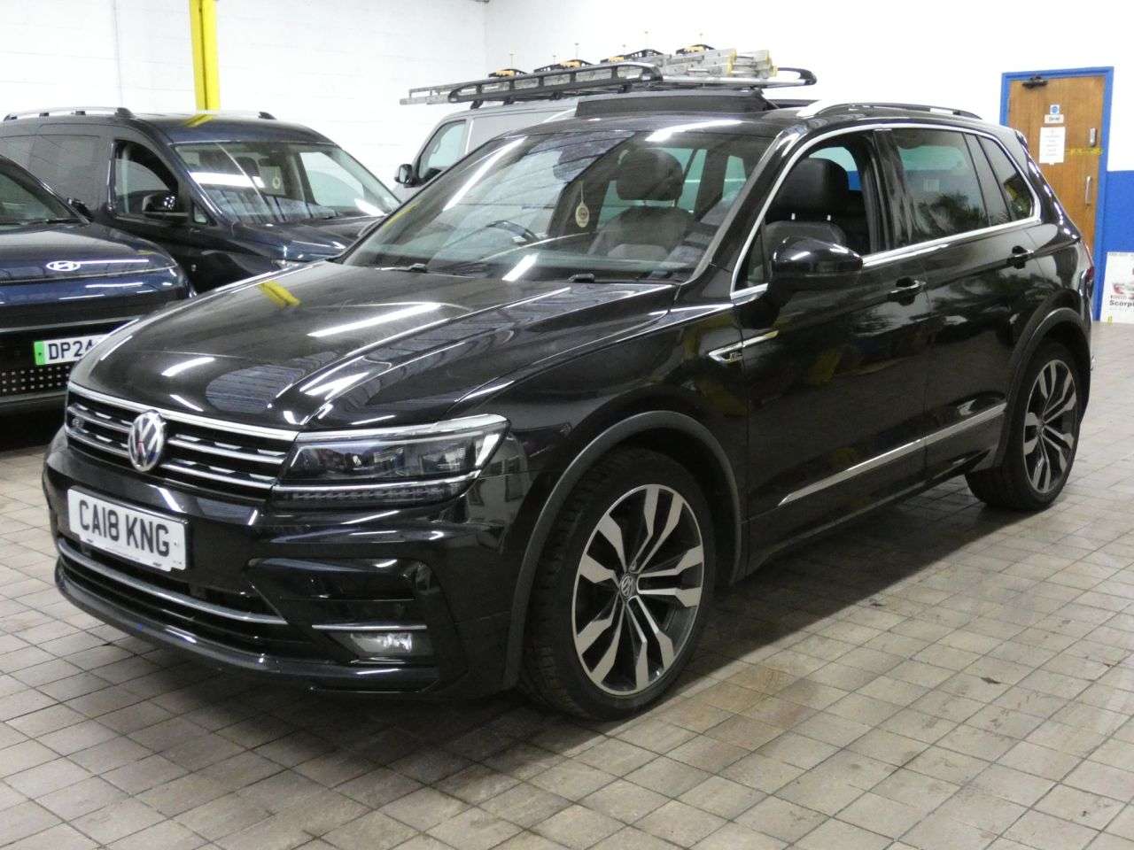 2018 VOLKSWAGEN TIGUAN 2018 VOLKSWAGEN TIGUAN