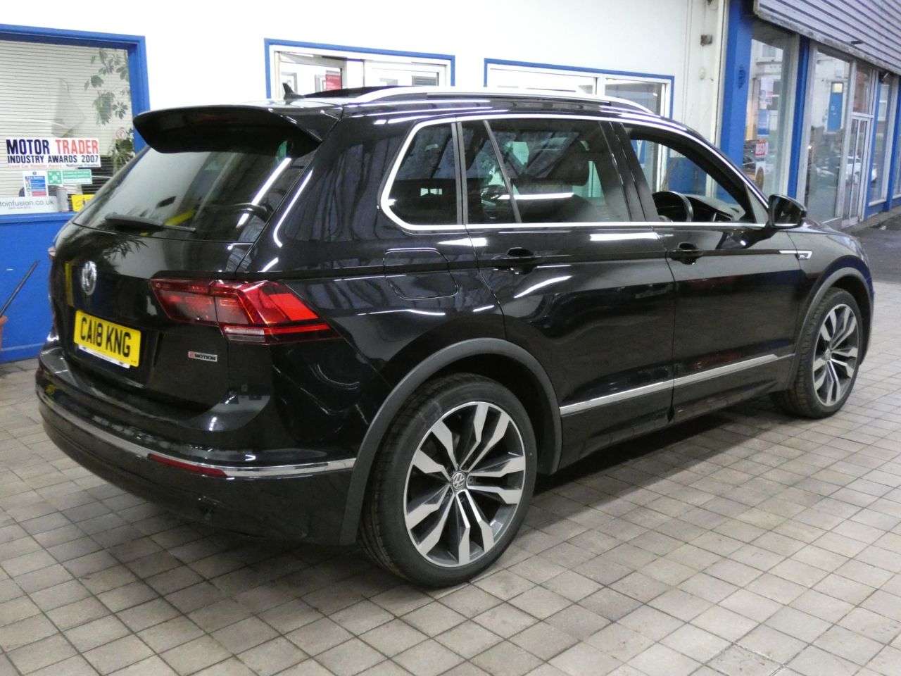 2018 VOLKSWAGEN TIGUAN 2018 VOLKSWAGEN TIGUAN