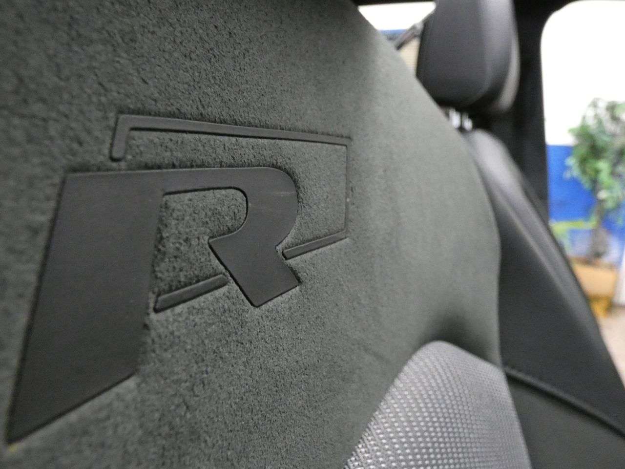 2018 VOLKSWAGEN TIGUAN 2018 VOLKSWAGEN TIGUAN