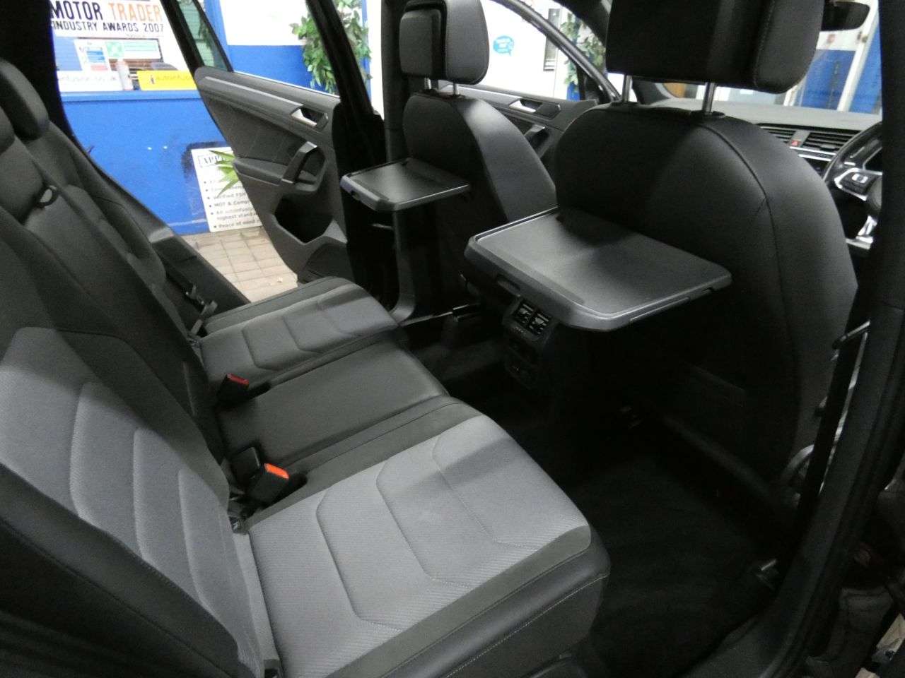 2018 VOLKSWAGEN TIGUAN 2018 VOLKSWAGEN TIGUAN