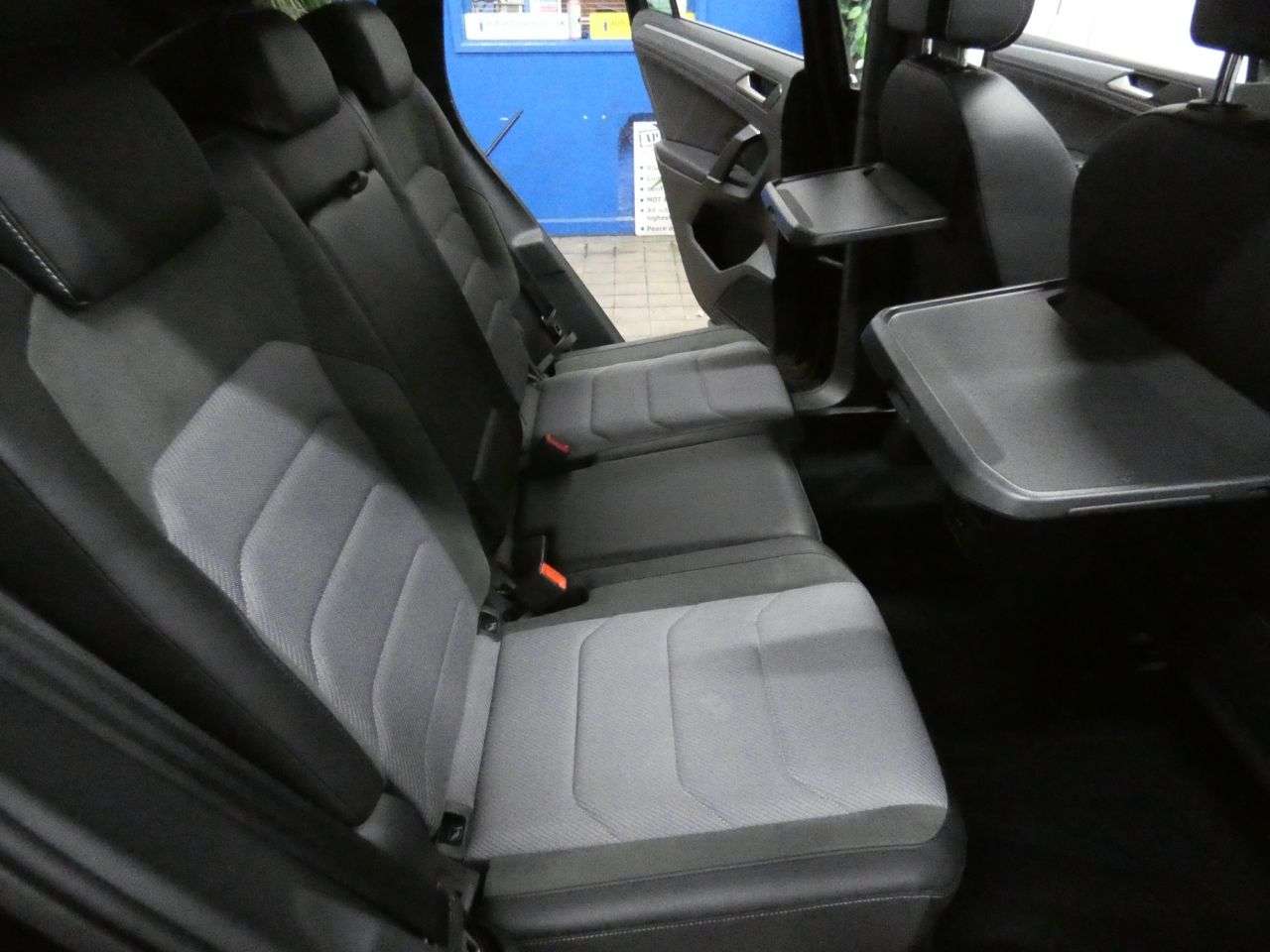 2018 VOLKSWAGEN TIGUAN 2018 VOLKSWAGEN TIGUAN