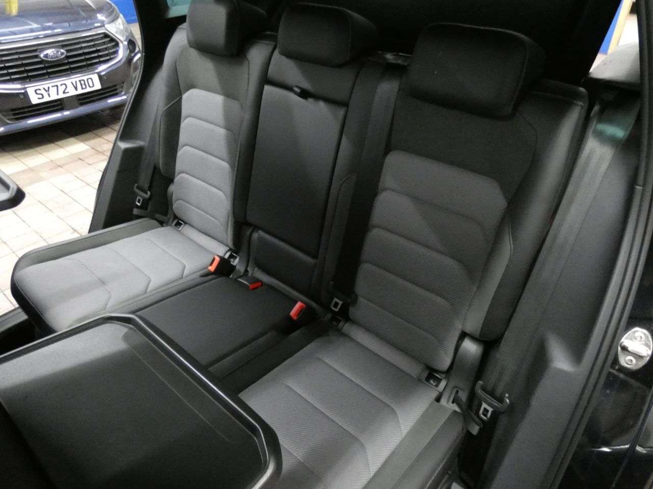 2018 VOLKSWAGEN TIGUAN 2018 VOLKSWAGEN TIGUAN