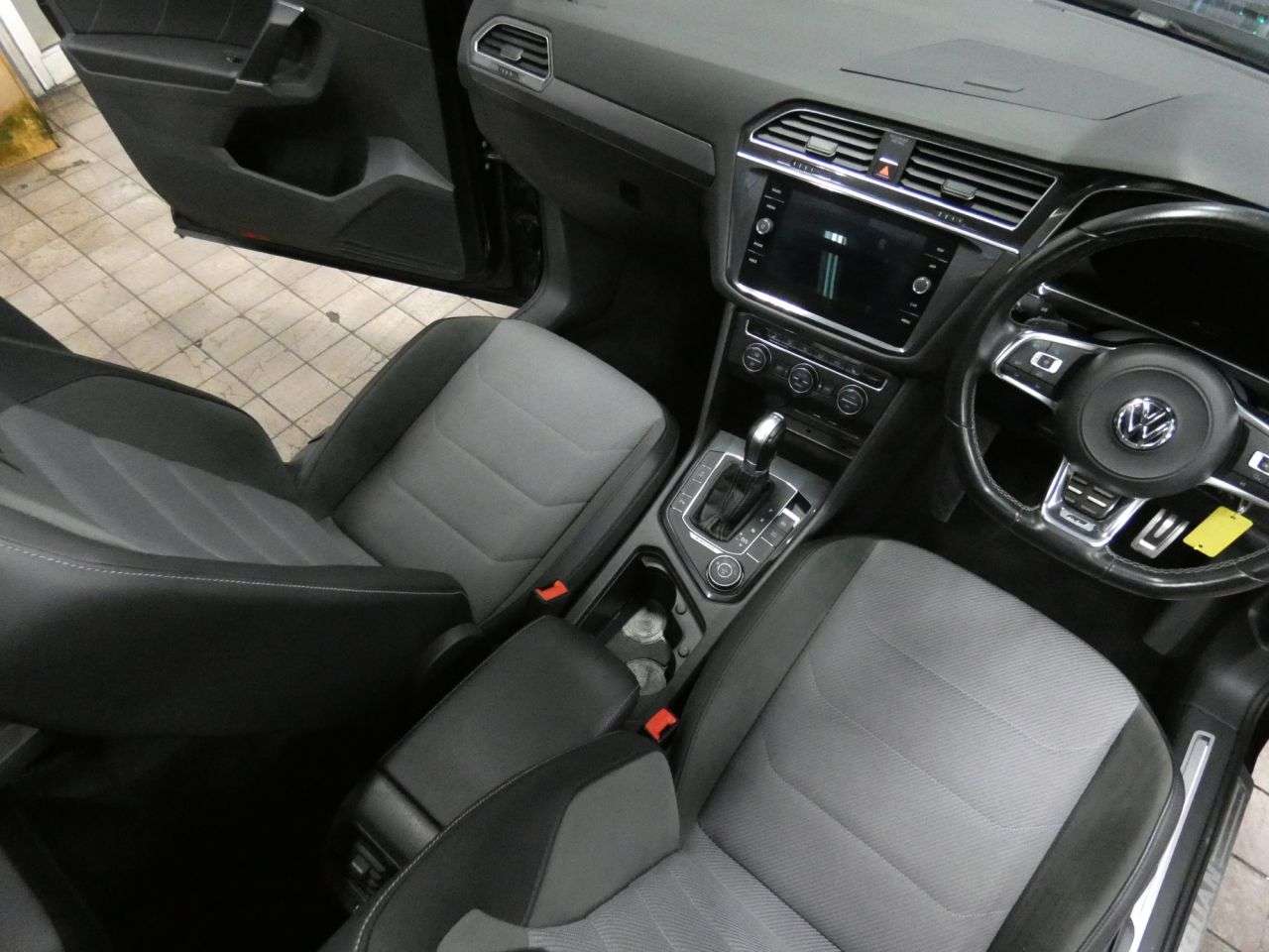 2018 VOLKSWAGEN TIGUAN 2018 VOLKSWAGEN TIGUAN