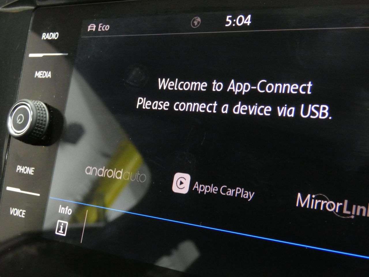 2018 VOLKSWAGEN TIGUAN 2018 VOLKSWAGEN TIGUAN