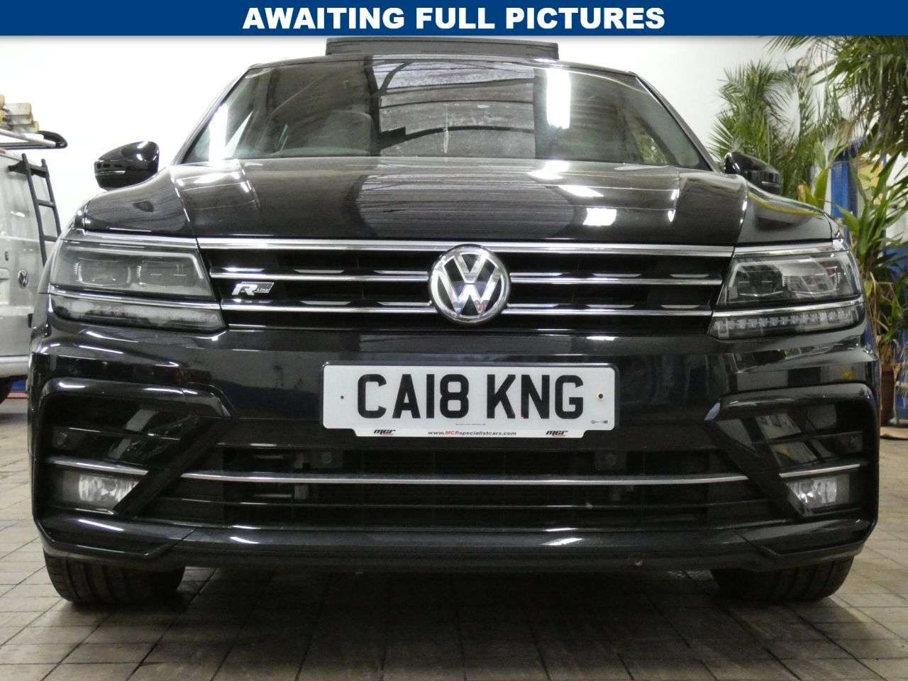 A 2018 VOLKSWAGEN TIGUAN 2.0 TSI R-Line SUV 5dr Petrol DSG 4Motion Euro 6 (s/s) (180 ps) SERVICE HIS A 2018 VOLKSWAGEN TIGUAN 2.0 TSI R-Line SUV 5dr Petrol DSG 4Motion Euro 6 (s/s) (180 ps) SERVICE HIS